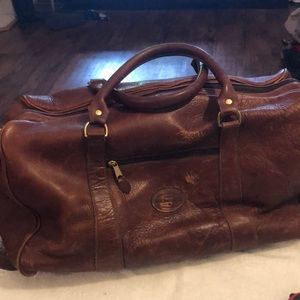 G.H bass & co luggage bag